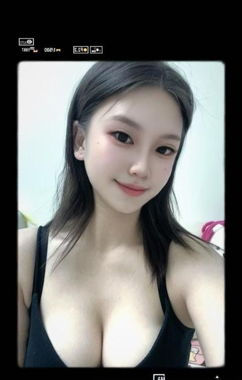 北郊大胸妹子