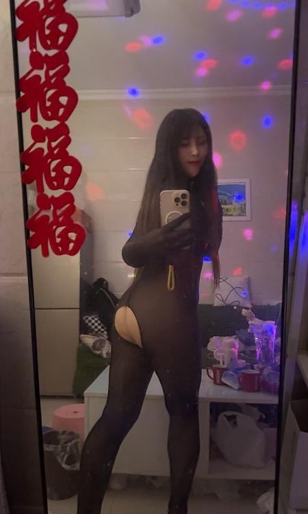 姑苏大长腿美女