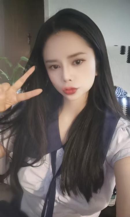 火辣制服少妇