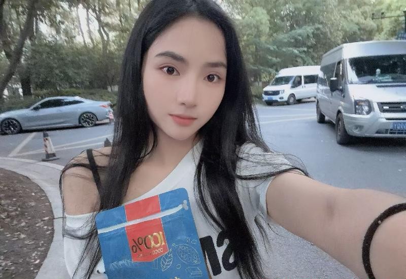 杭州东站桃子