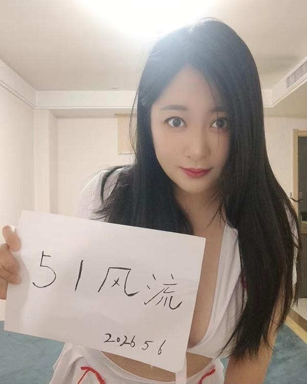 制服温柔少妇