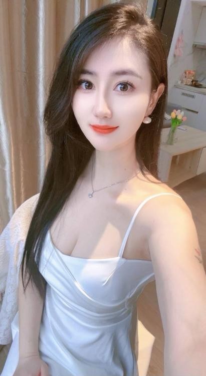 舌吻性感大美美老师