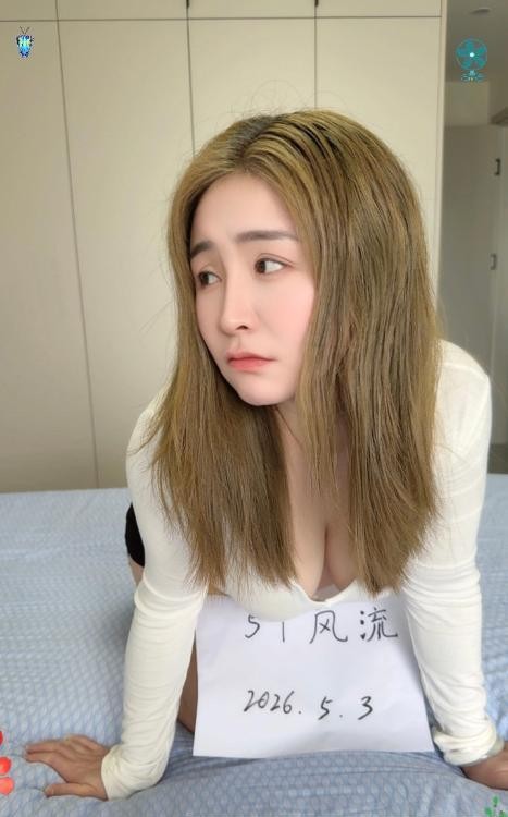 服务系轻熟少妇