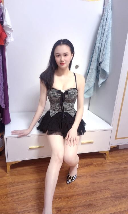 蜀山亮妹