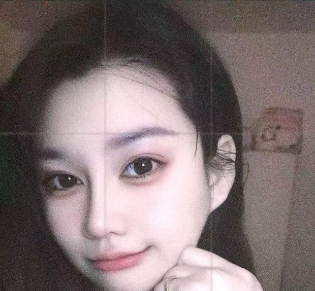 E罩杯御姐依依