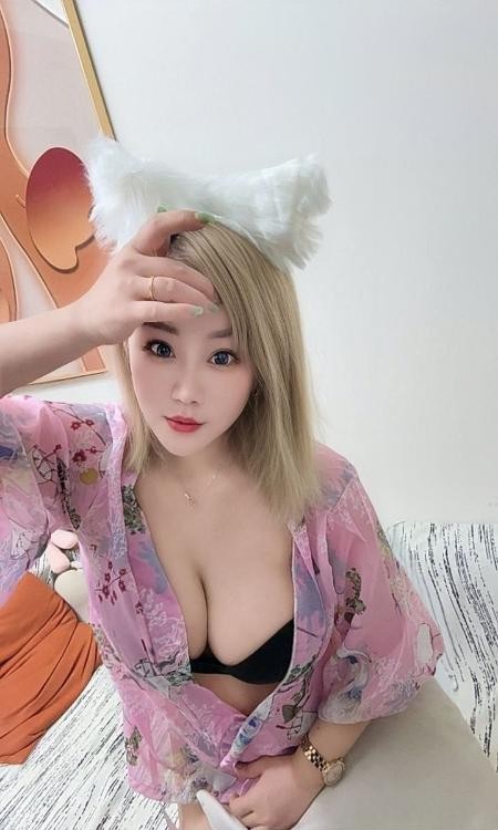 东郊记忆台妹冰冰