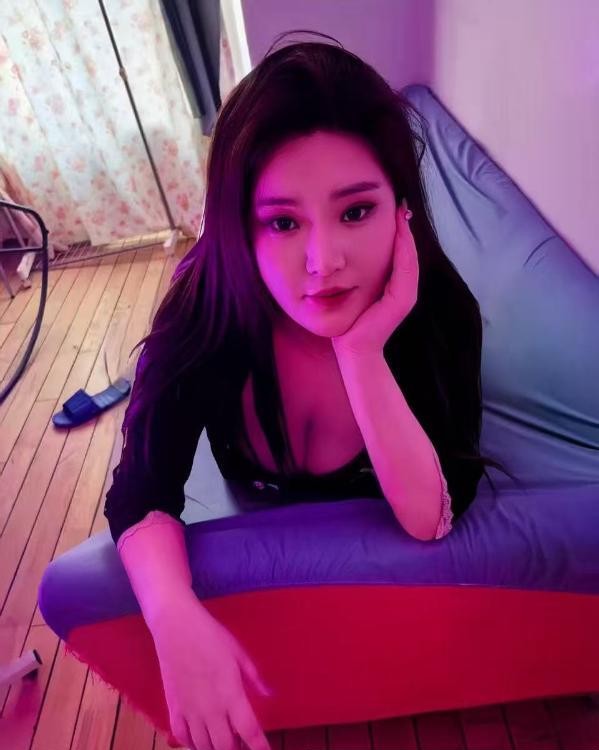 铁西大波性感少妇