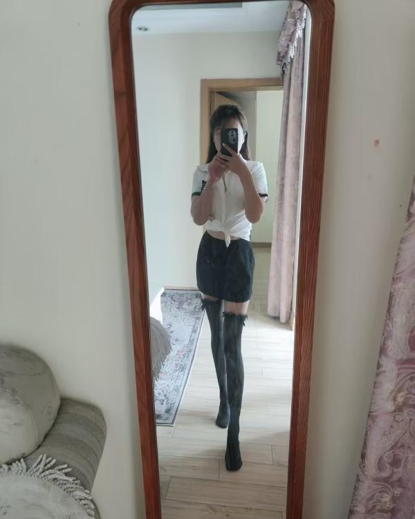 风情细腰淑女