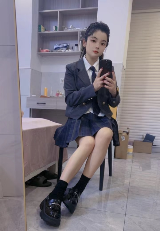 少妇大奶婷婷