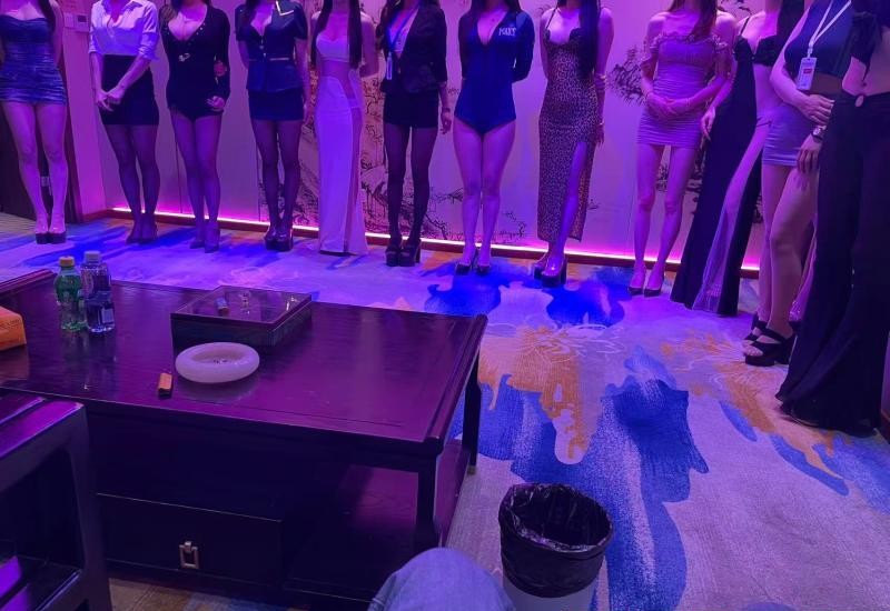 石家庄两姐妹花