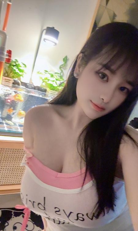 性感巨乳口活好