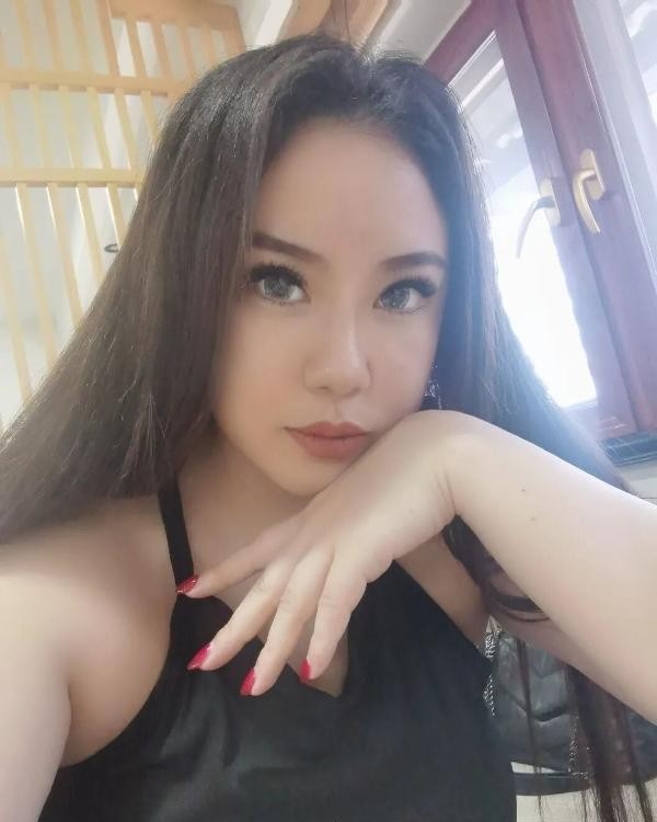 巨乳少妇莹莹