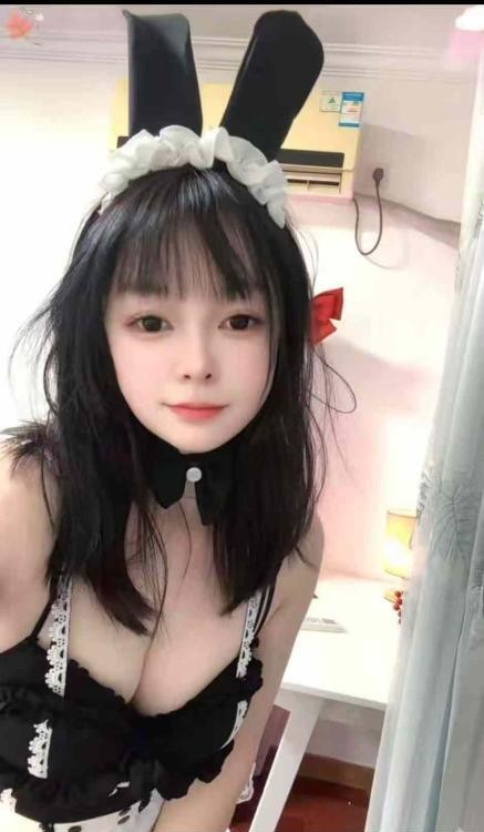 台妹御姐滢滢