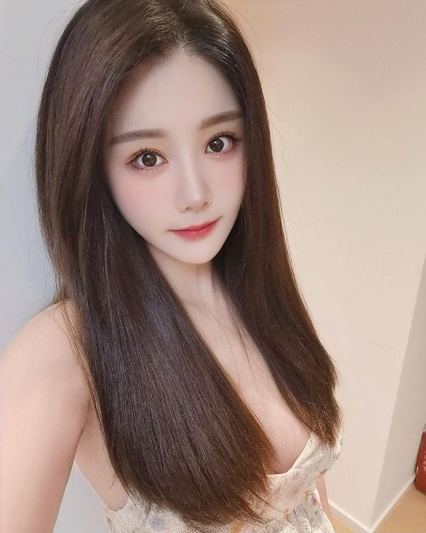 静安性感美乳翘臀绾绾