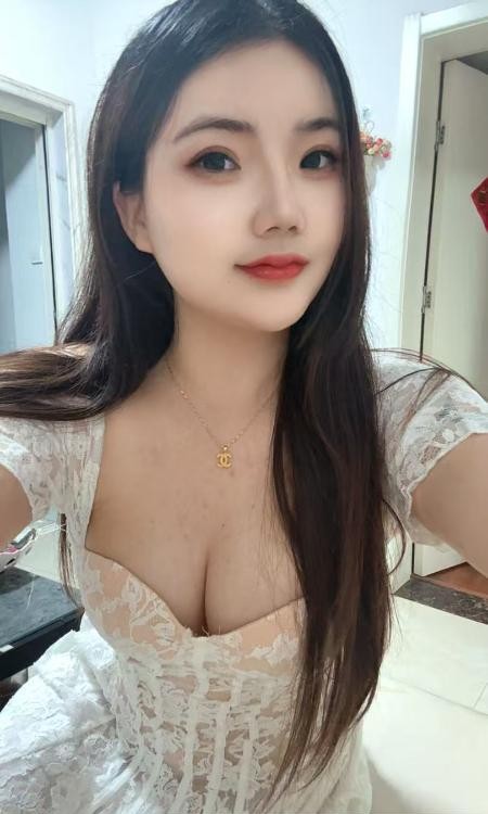 大奶佳佳