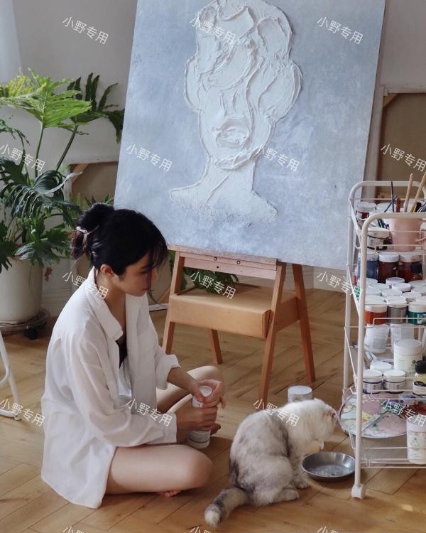 170画画女友小野
