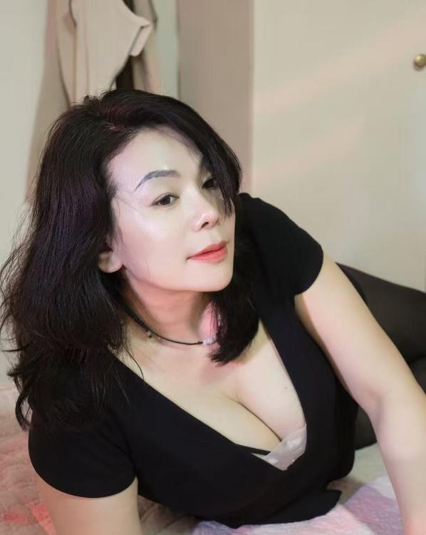 湖南大奶熟女