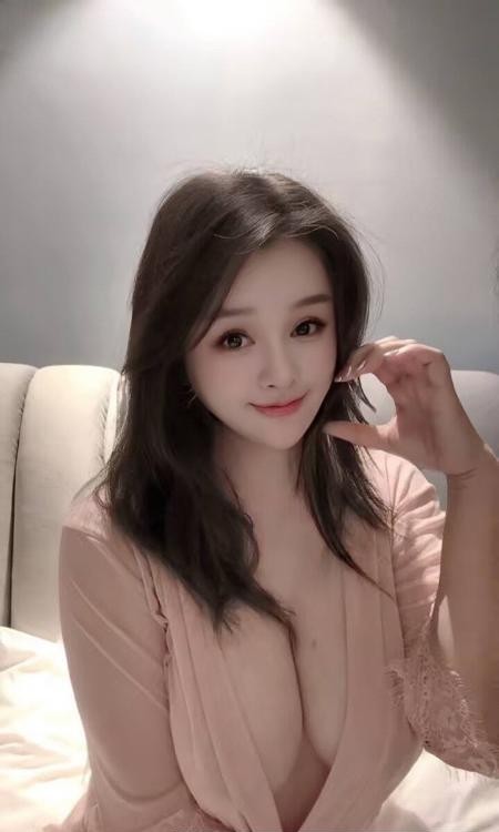 二刷武侯巨乳少妇伊娃