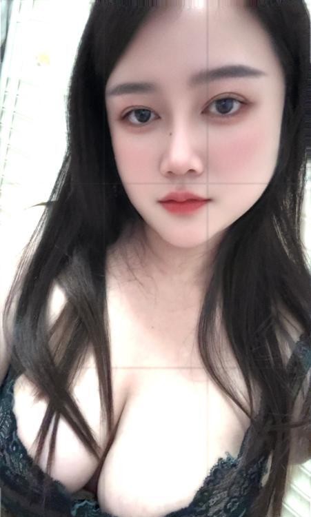 华阳大胸御姐