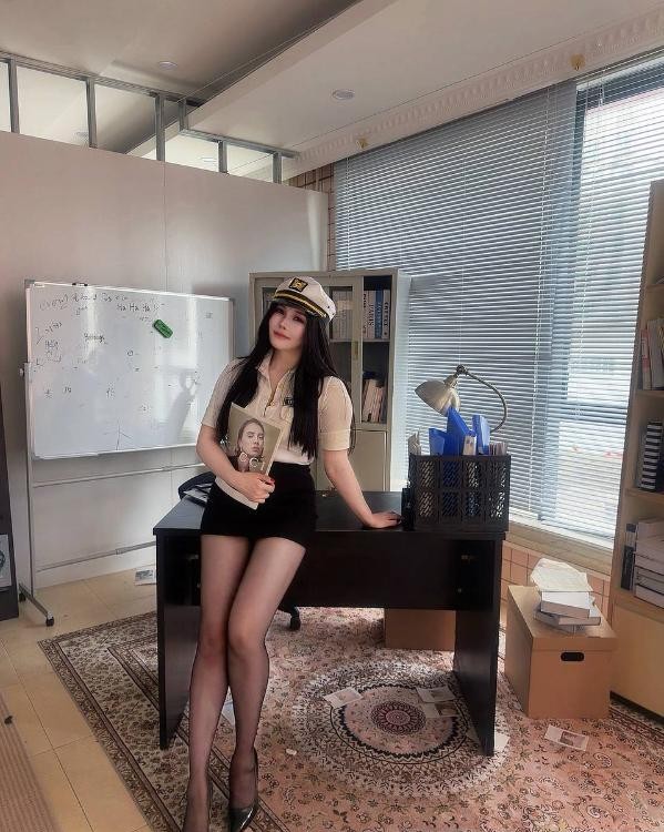 性感完美身材颜值老师