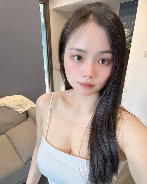 滨江肤白服务系骚妇