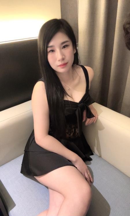 白云风骚大波少妇