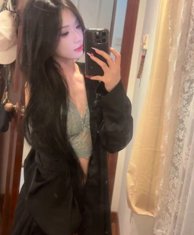 美女